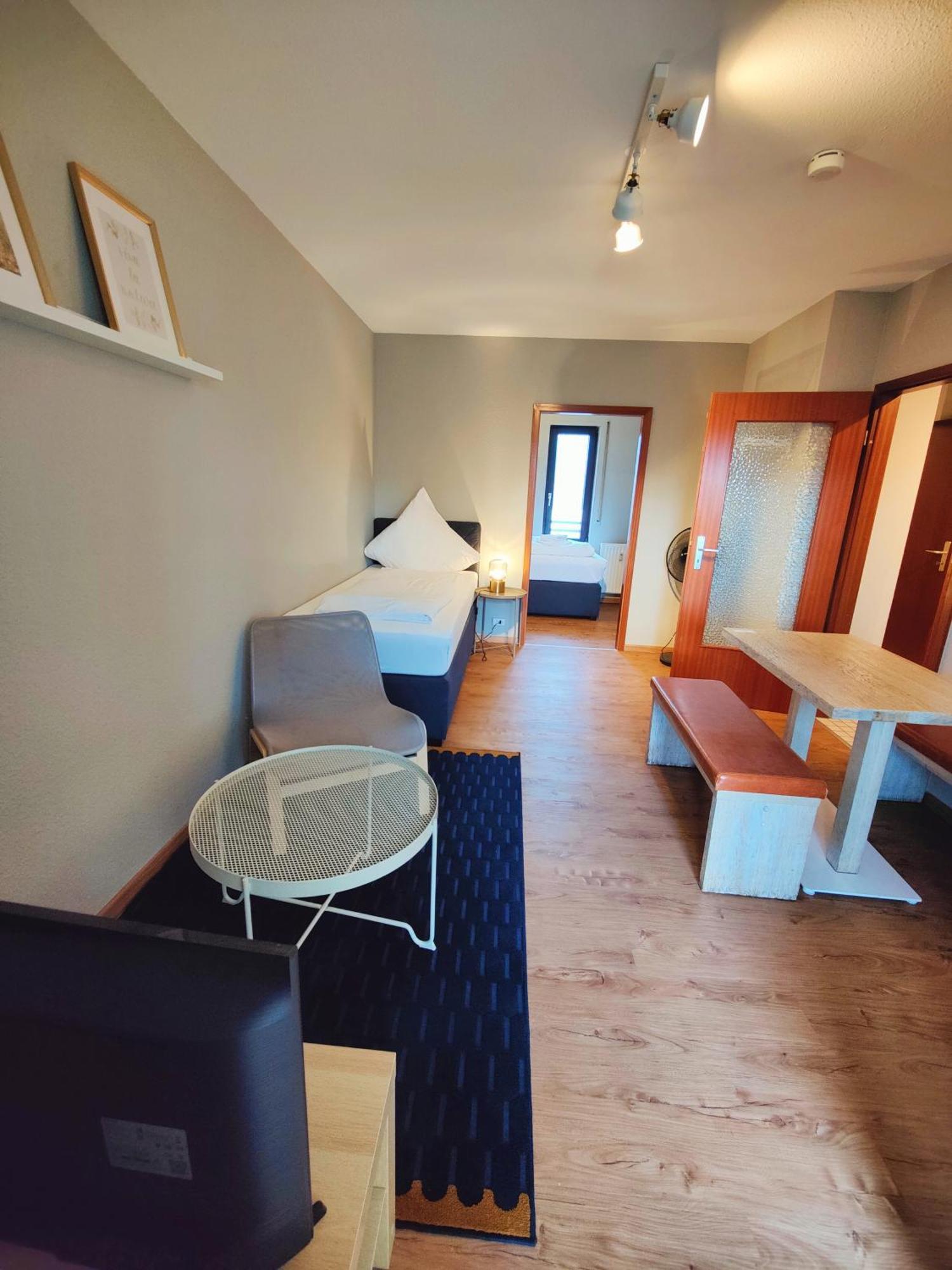 Hotel Beim Schupi Καρλσρούη Εξωτερικό φωτογραφία